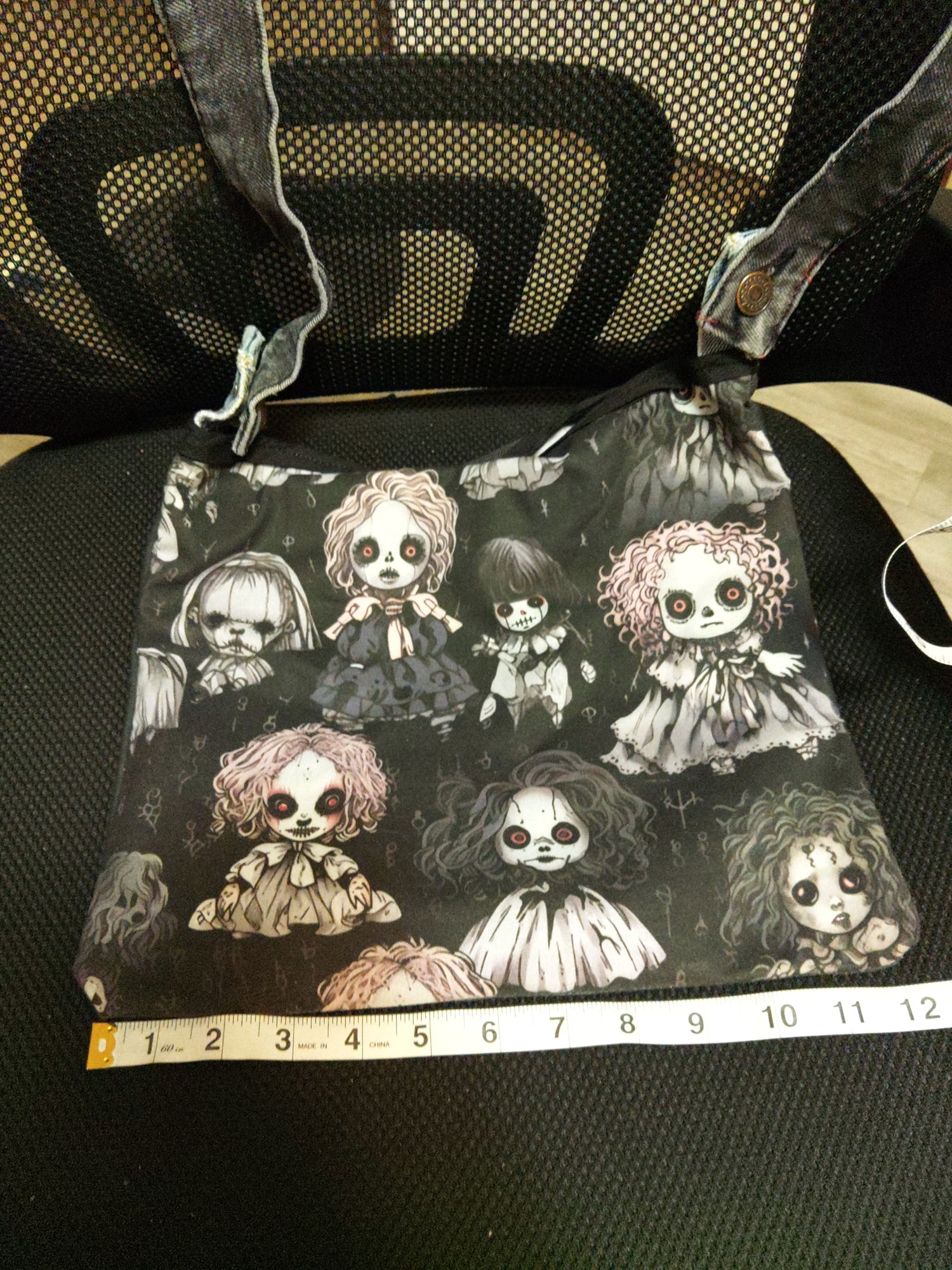 Hand Bags and Totes
