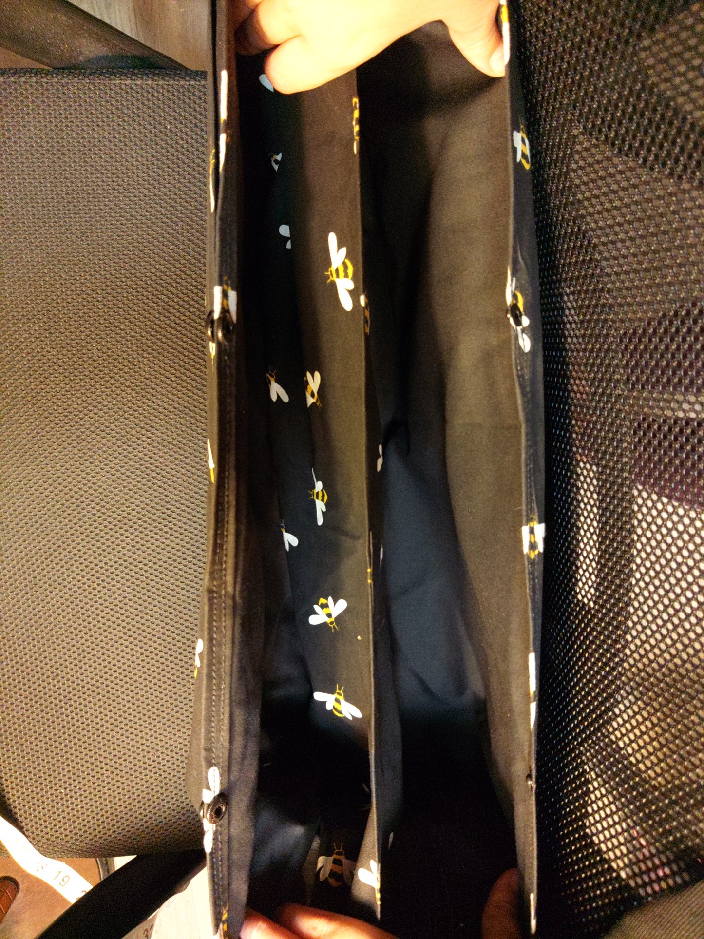 honey bee handbag
