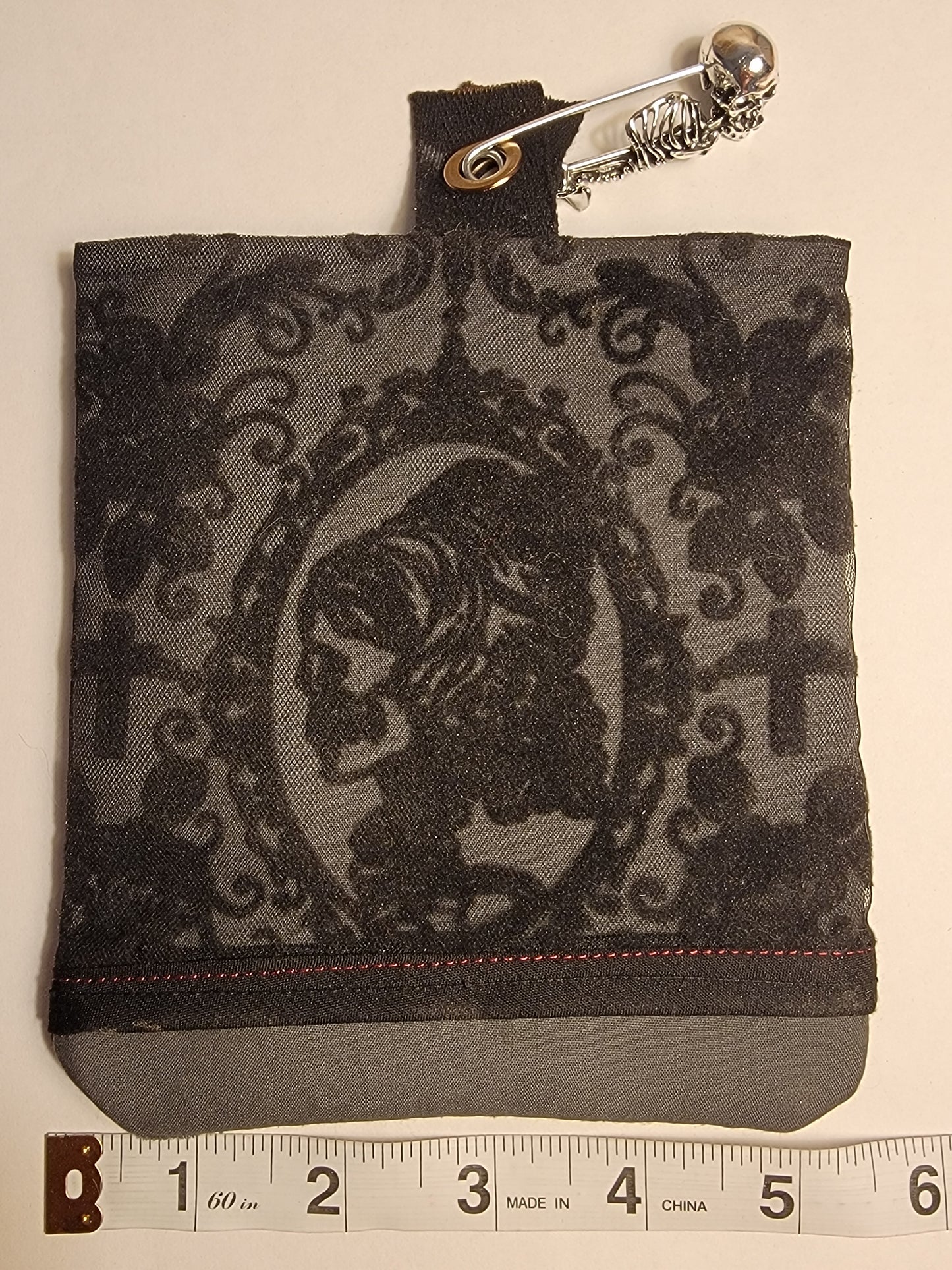 🦇 HIP CLIP TOTE: “GRAVE MISTRESS” EDITION 🦇